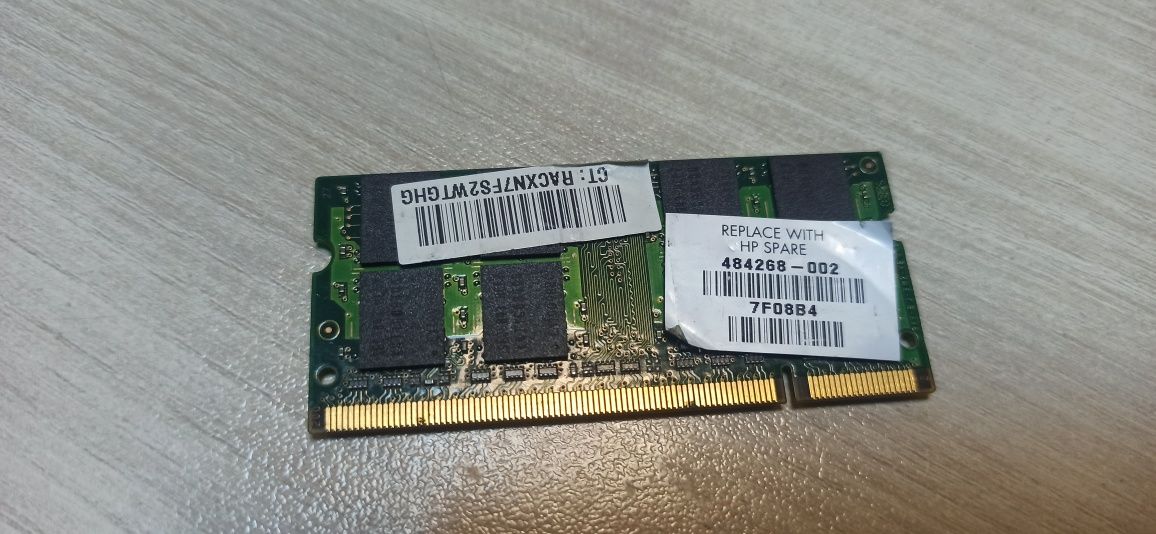 2бр по 2GB RAM памет Samsung DDR3 25лв за 2те