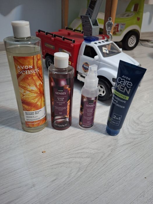 Lot produse avon