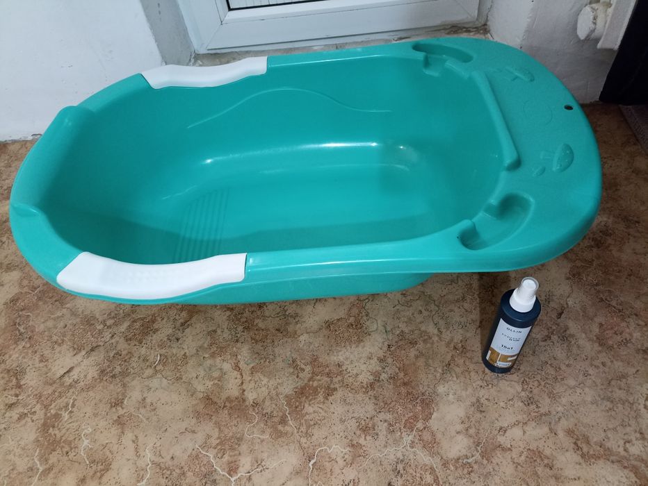 Недорого продам ванночку