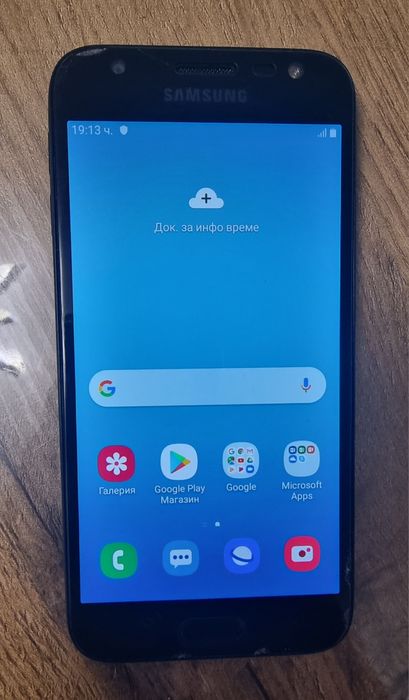 Телефон Samsung Duos J3