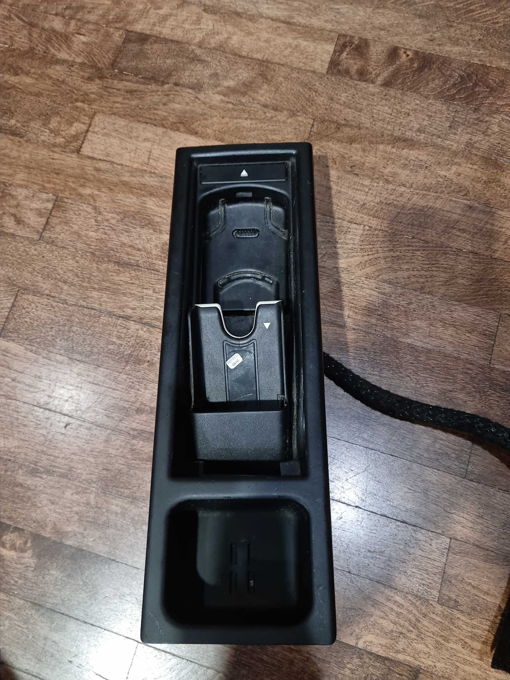 Телефон за BMW E46
