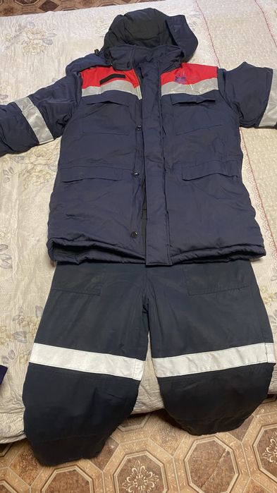 Продается новая зимняя спецодежда