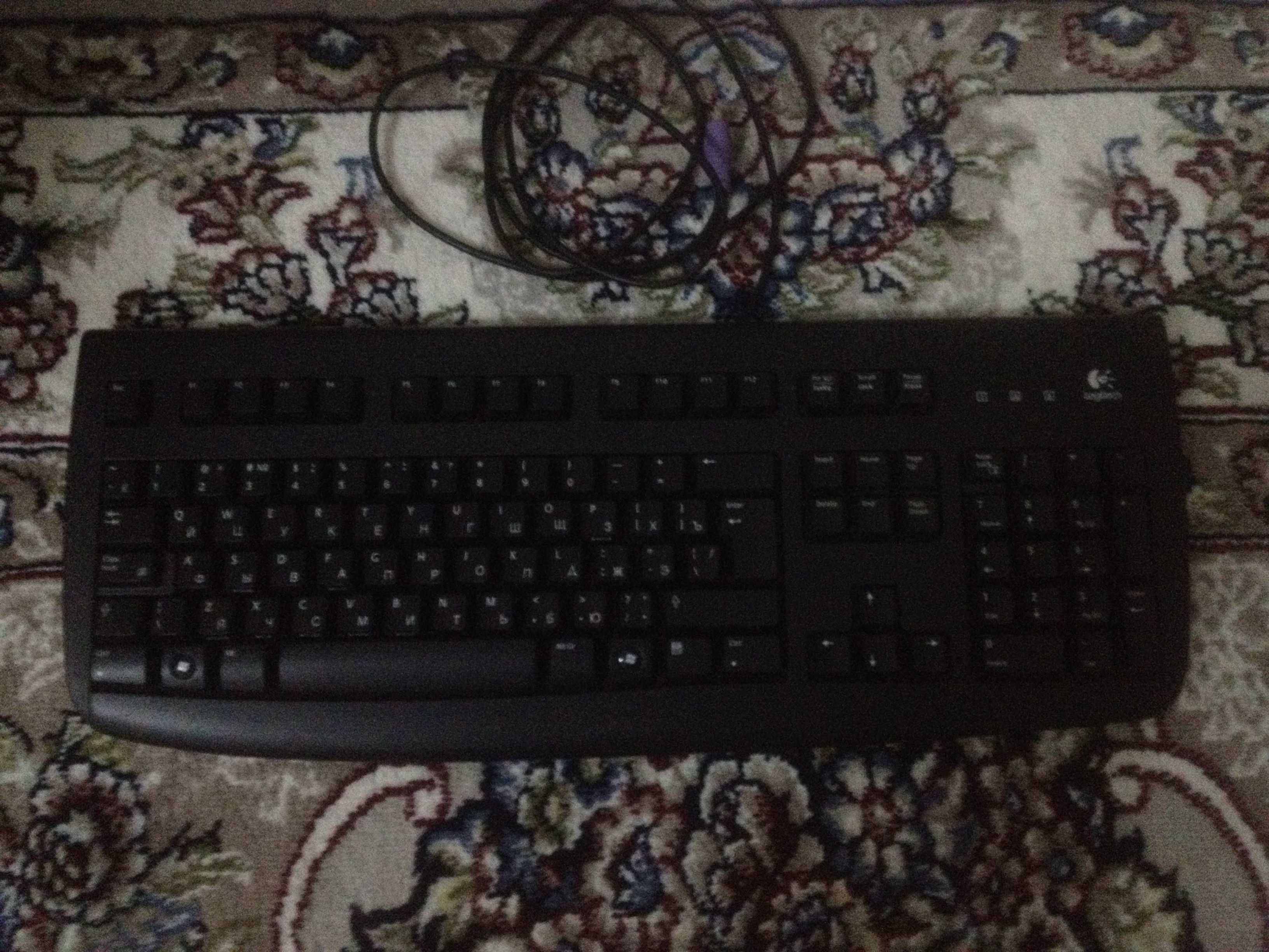 Клавиатура Logitech Deluxe 250