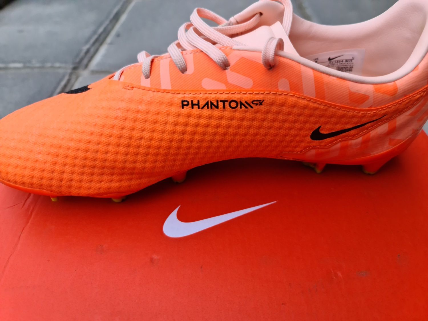 Футболни обувки Nike phantom