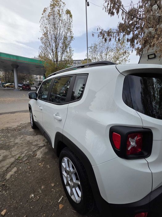 Jeep Renegade 2019  1.0 Benzină 120 CP Alb ITP valabil