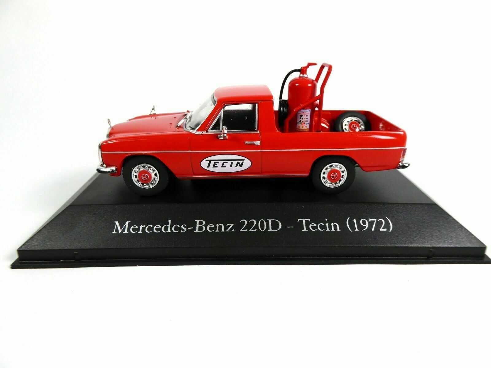 Macheta MERCEDES BENZ 220D TECIN 1972 - Ixo/Altaya, 1/43.