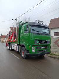 Camion forestier Volvo fh euro 5 schimb cu cap tractor