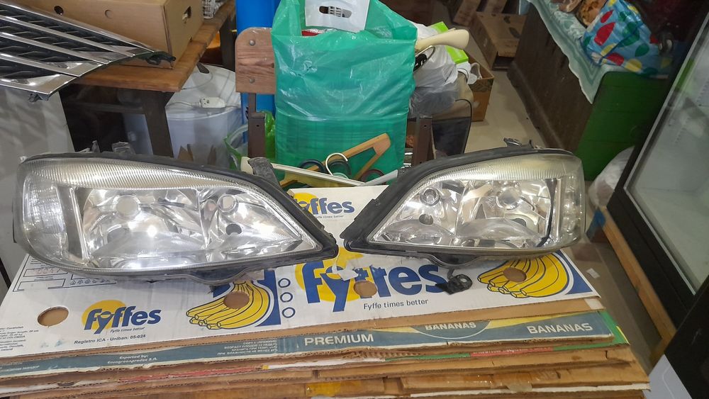 Продам фары от Опель Астра Джи