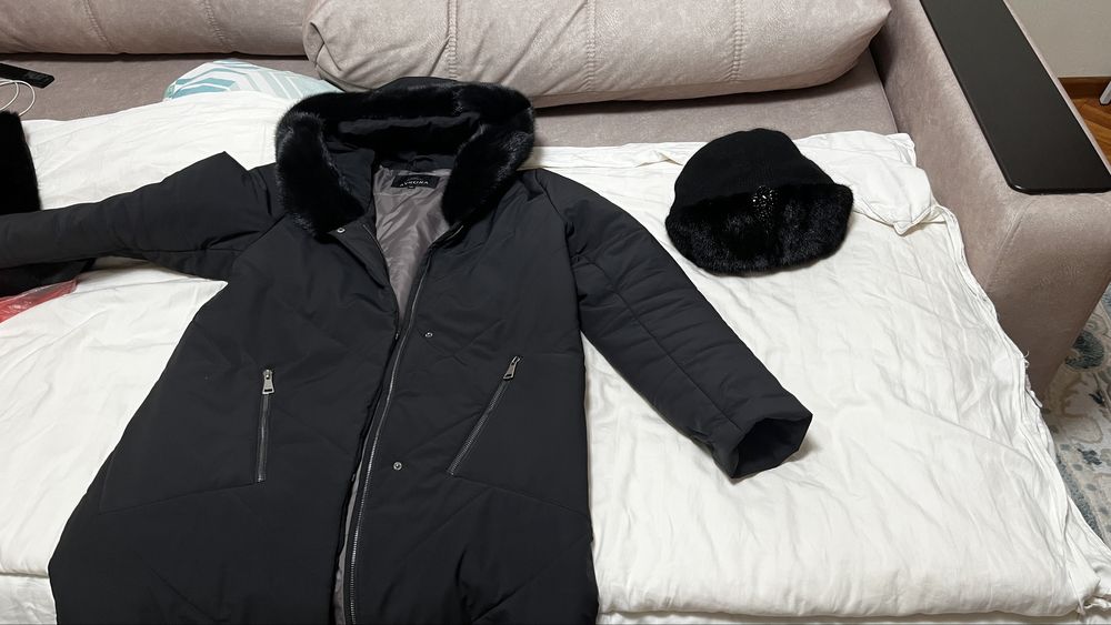 Куртка , шапка с норковой ставкой