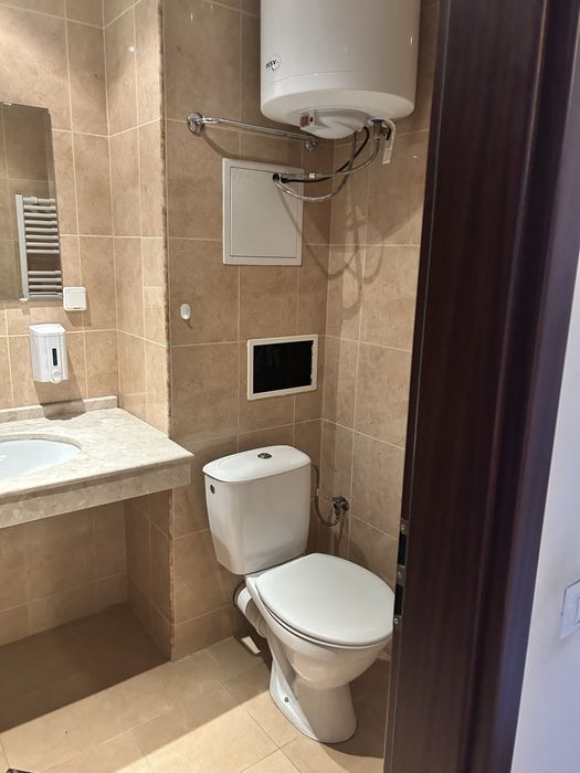 Дава се под наем Тристаен апартамент в Банско - 1002008 кв.м за 612 € - Снимка #6