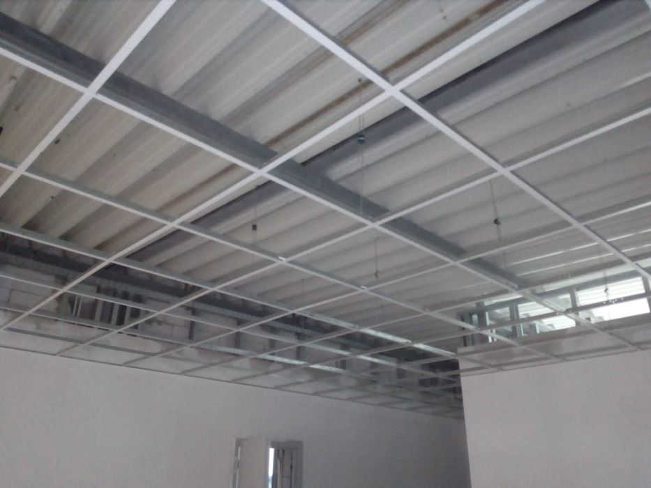 constructii interioare exterioare