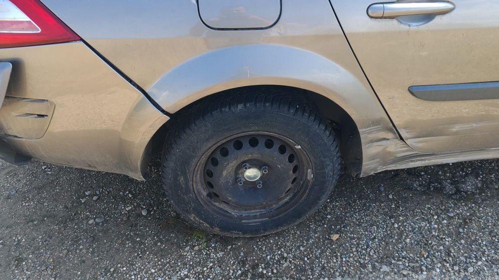 Renault Megane 1.5 dci avariat