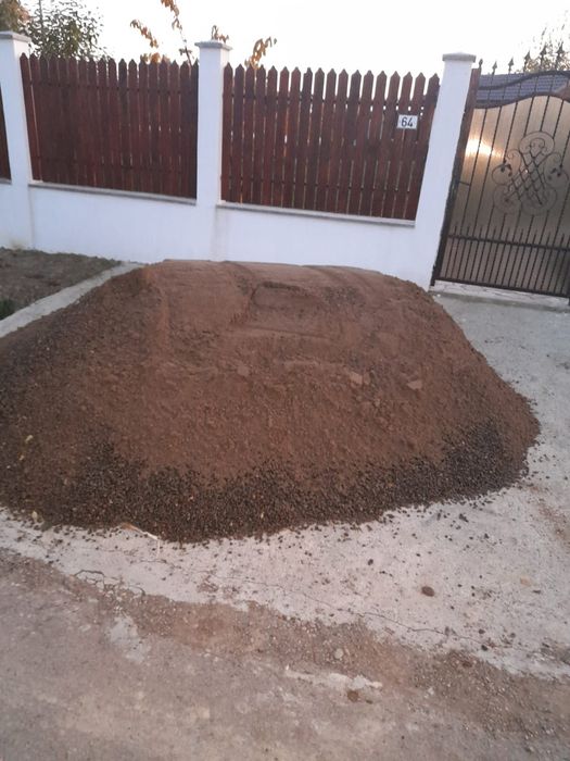 Nisip și balastru