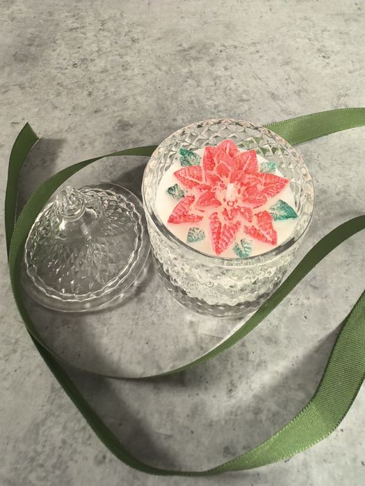 Ароматни ръчно изработени свещи