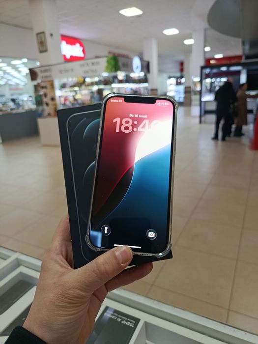 Продам Айфон 12 про мах с документами