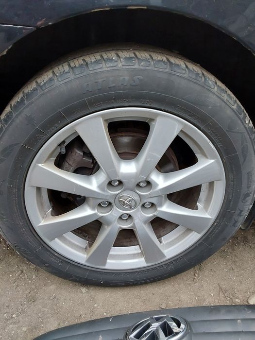 Set 4 Jante R17 aliaj toyota avensis cu anvelope vara dot 2022