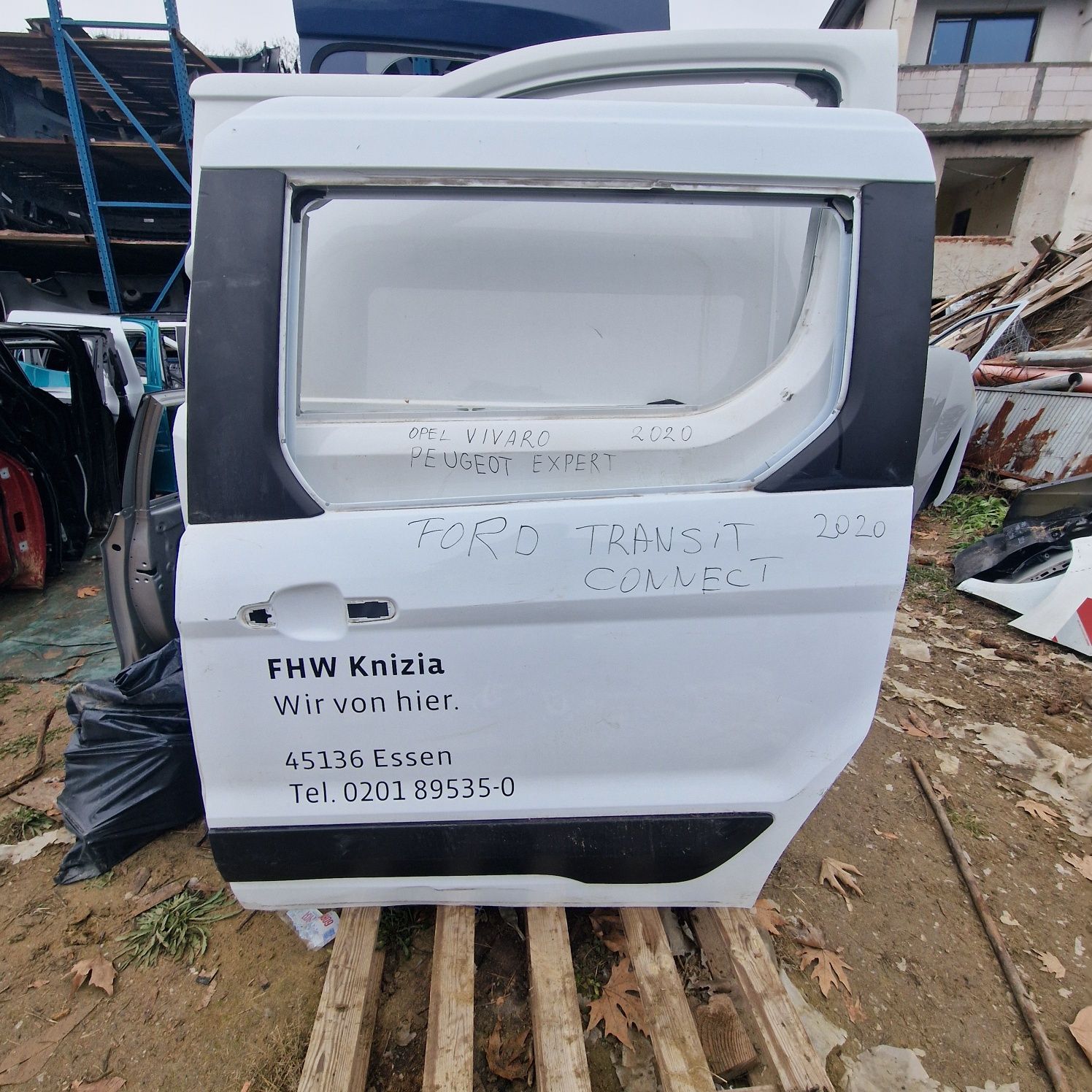 Ford Transit Connect 2020 задна лява врата