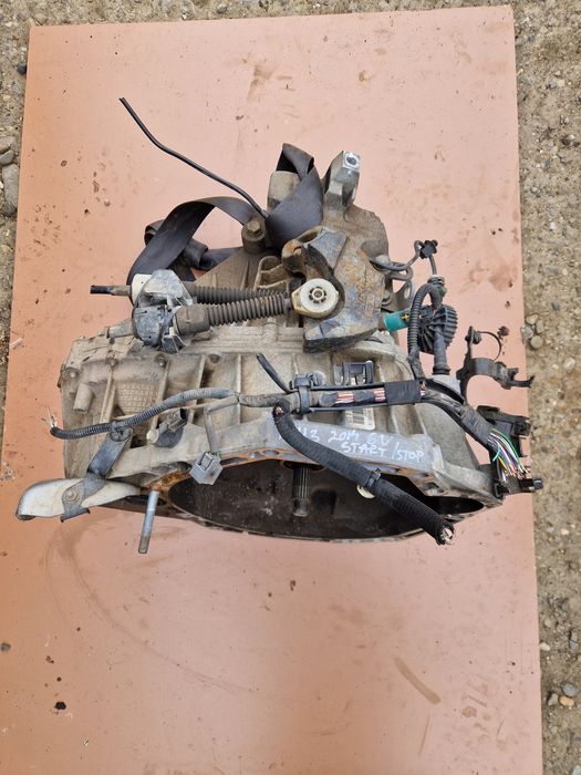 Cutie de Viteze manuală START/STOP Renault Megane 3 2014 1.5 DCI 6V