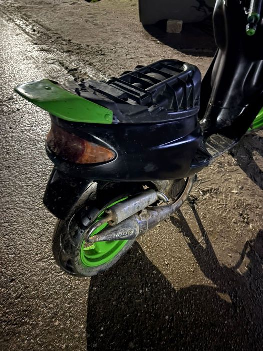 Vând sau schimb scuter Peugeot buxy SV 125