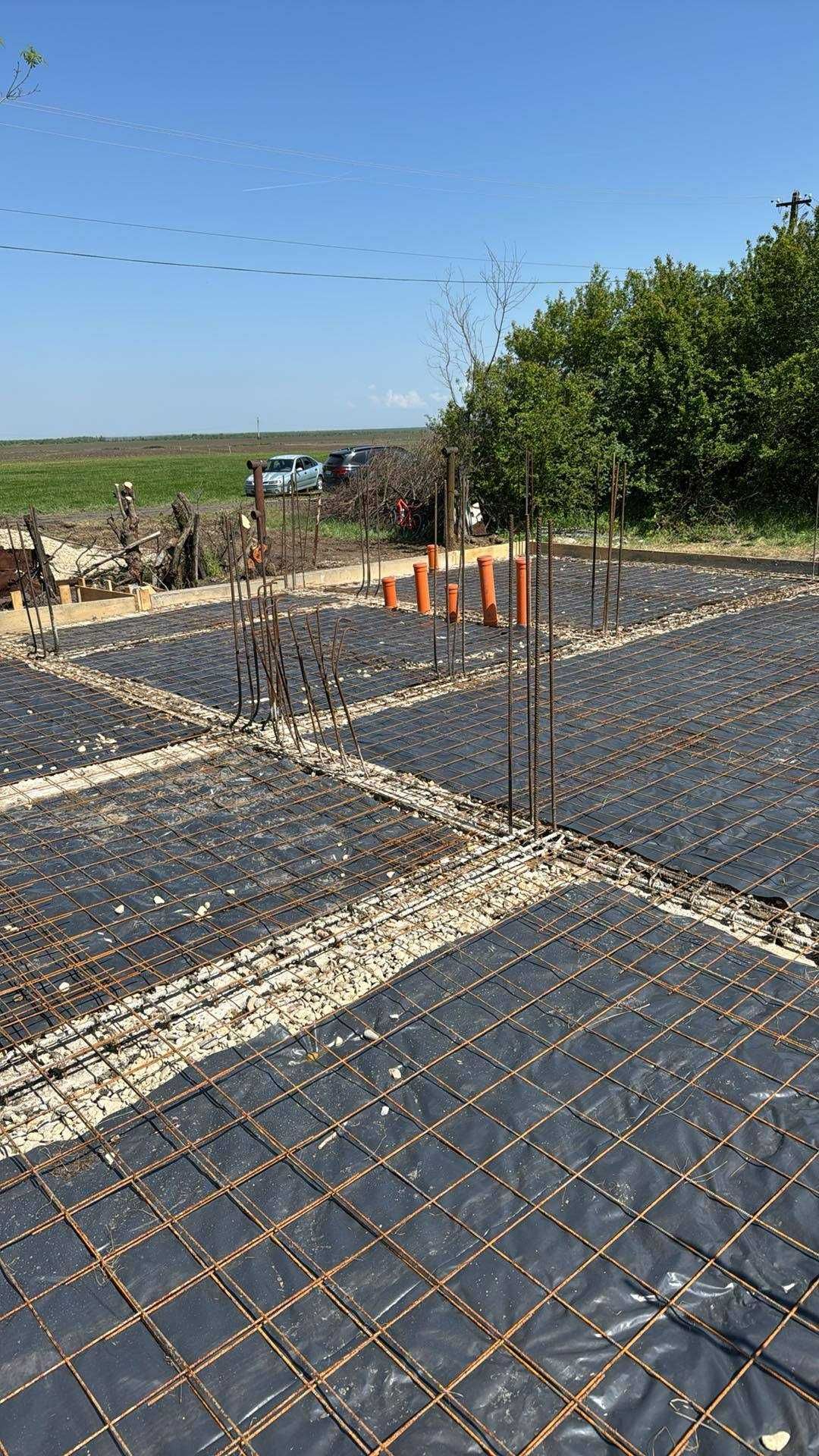 Servicii de Construcții și Renovări -  Interioare și Exterioare