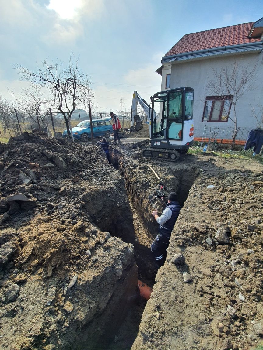 Sapaturi,miniexcavatorBobcat,fundatii, garduri,fose,piscine,racord apă