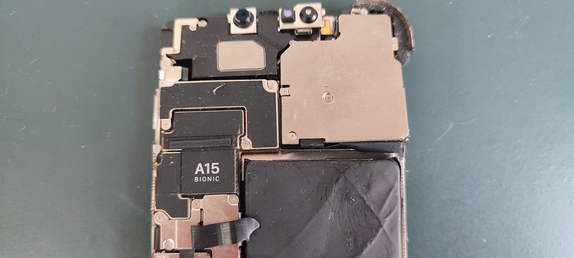 Piese placa iPhone 13 pro Max