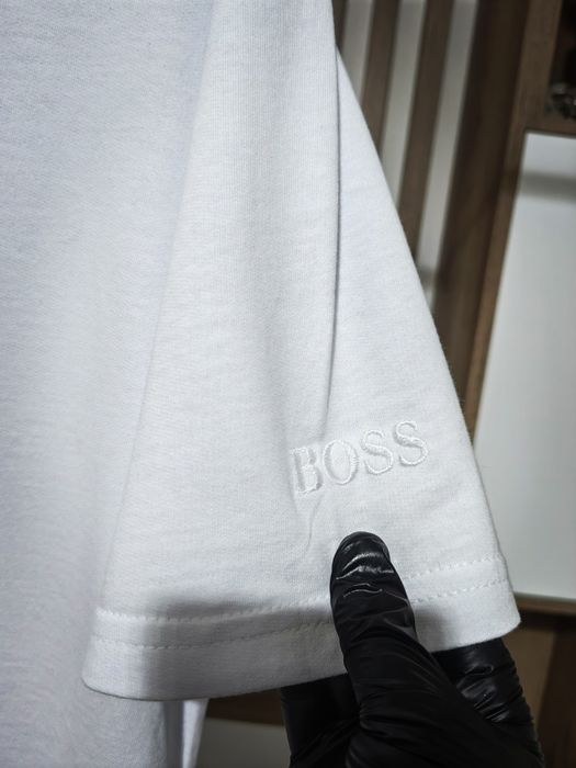 Oferta!! Tricou barbati Boss