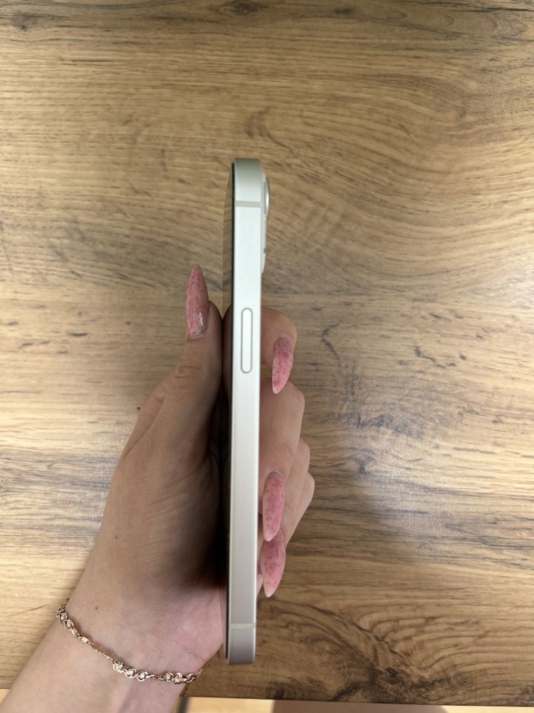 Iphone 13, 128 gb, б/у в идеальном состоянии