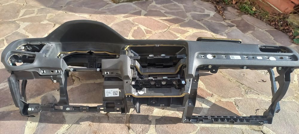 Plansa de bord volkswagen golf 7 2015