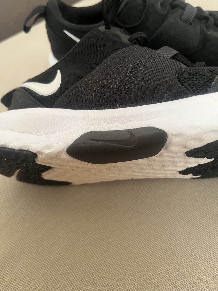 Дамски Маратонки Nike