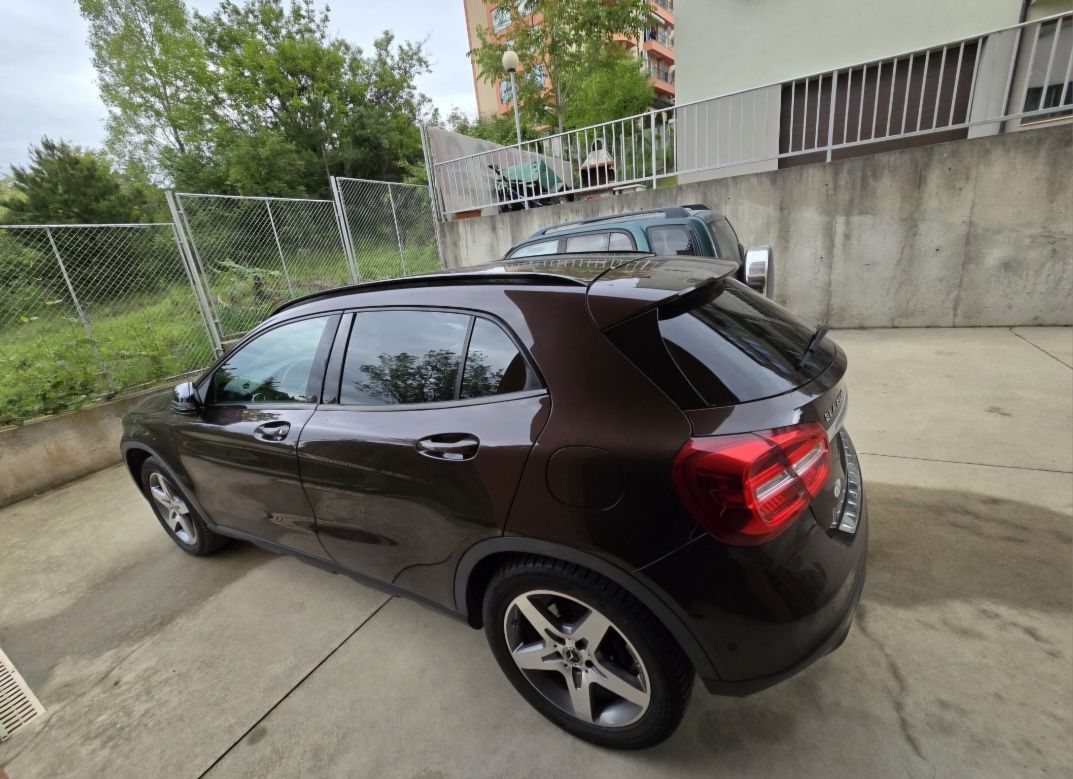 GLA 250 бензин в перфектно състояние