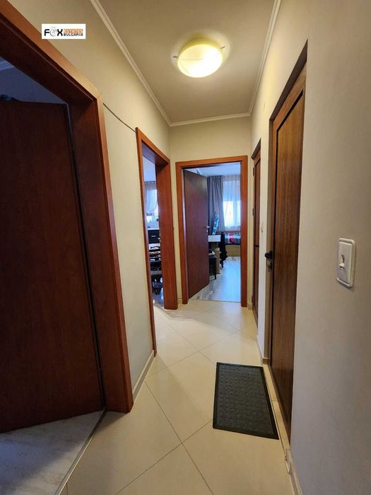 Продава се Тристаен апартамент в Пловдив, Гагарин - 90 кв.м за 2056 €/кв.м - Снимка #3