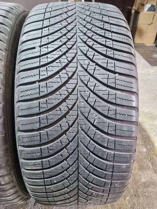 2 x Anvelope Allseason 225/40/R18 92Y Goodyear Vector Gen-3  DOT 2022