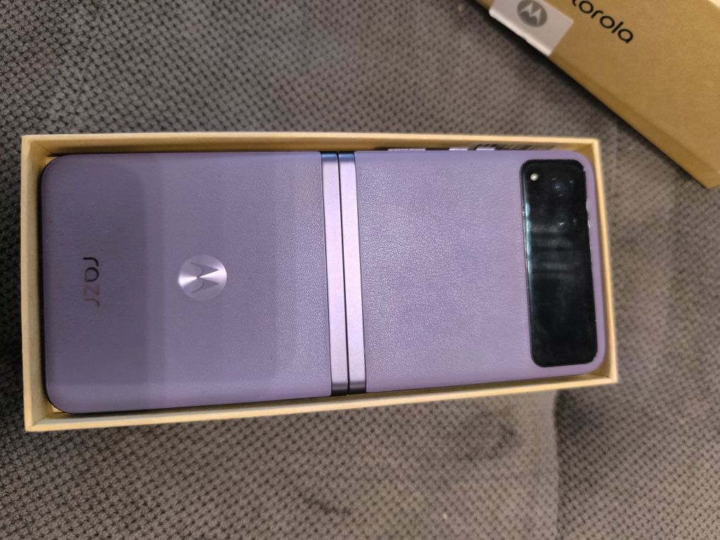Motorola razem 40