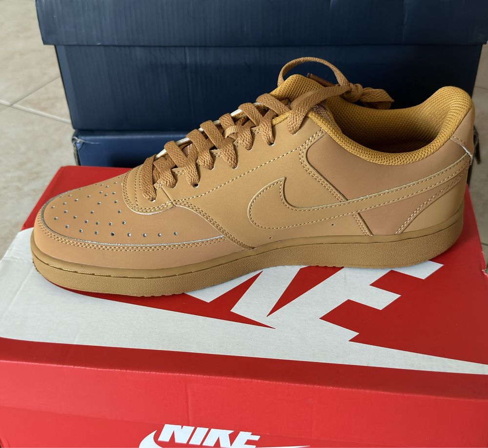 Маратонки Nike, Champion, Найк