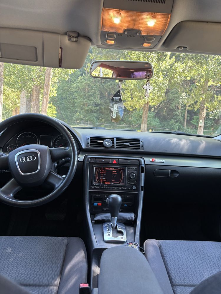 Vand Audi A4 B7 automat
