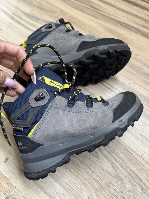 Оригинални детски кожени боти QUECHUA! 32 н