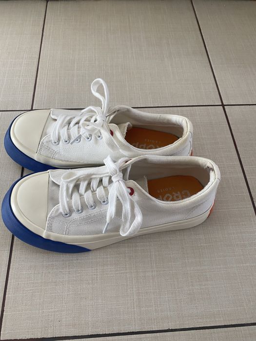 Încălțăminte sport numărul 41