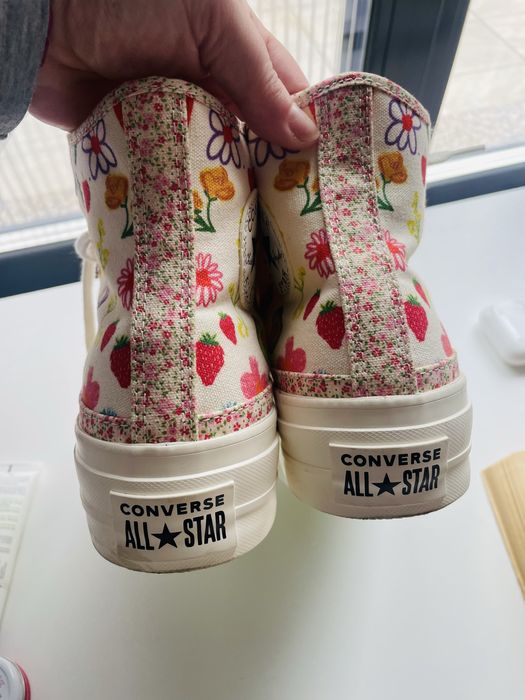 Дамски кецове Converse