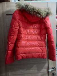 Geaca Moncler rosie