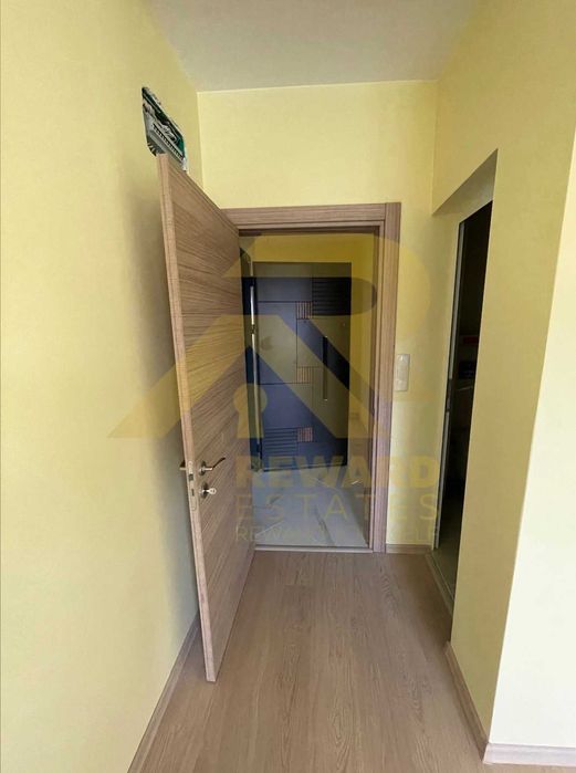 Продава се Тристаен апартамент в София, Център - 125 кв.м за 1760 €/кв.м - Снимка #5