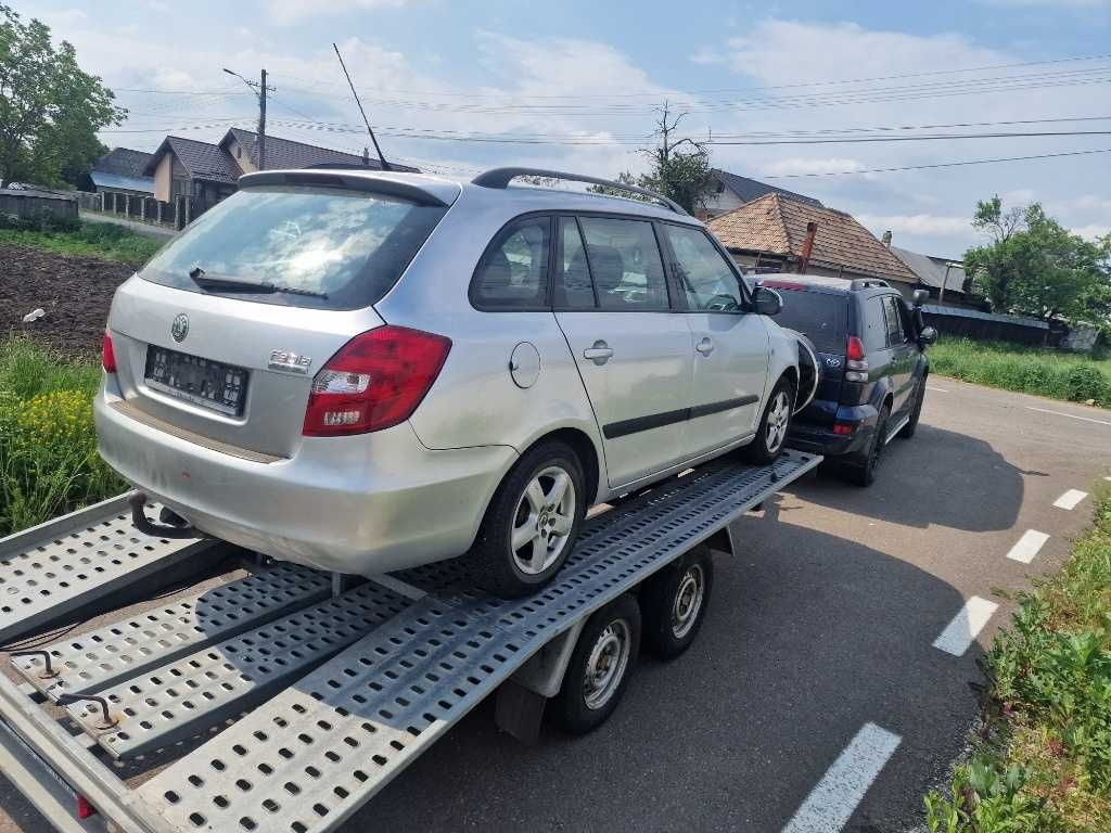 Dezmembrez Skoda Fabia 2 1.4 TDI cod BMS 59 KW an 2010