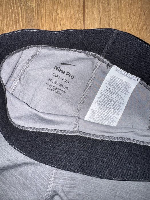 Спортен клин Nike