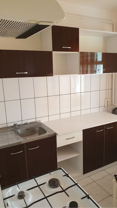Vand apartament 2 camere Nicolae Iorga