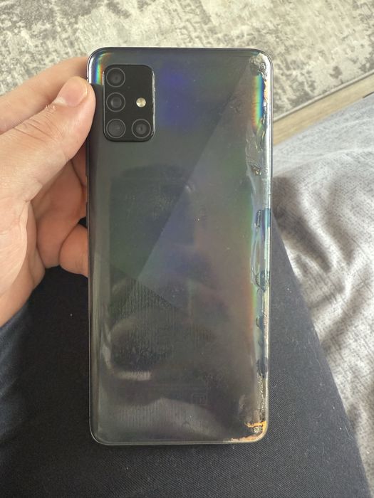 Продается Samsung A51 64гб