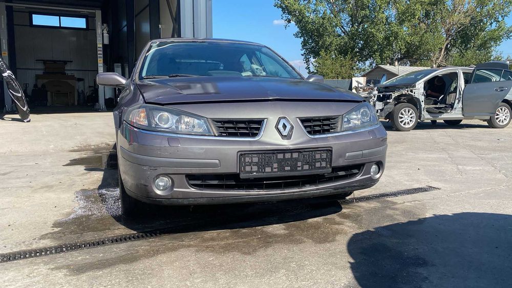 Dezmembram Renault Laguna 2 2006 berlina 1.9