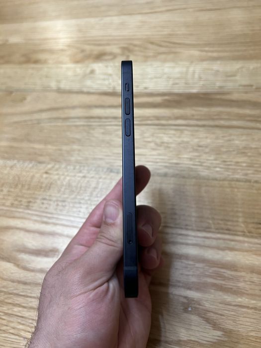 Iphone 12 64GB Като нов