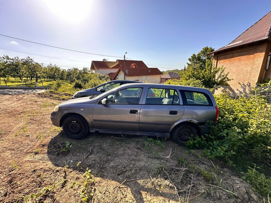 Opel astra caravan 2004