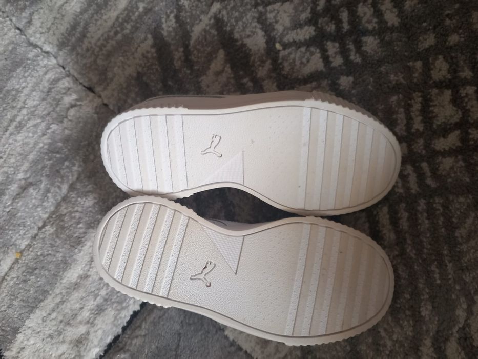 Adidași fetițe Puma și Nike