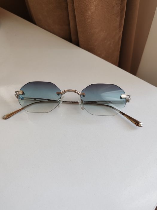 Слънчеви очила CAROLINA LEMKE